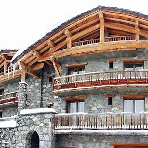 The Retreat Chalet